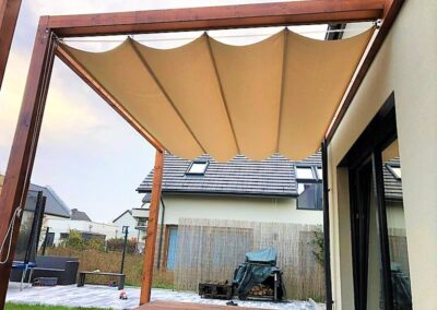 Roleta rzymska Rozsuwane zadaszenie tarasu