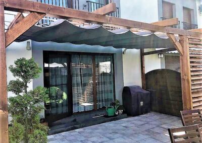 Roleta rzymska Rozsuwane zadaszenie tarasu