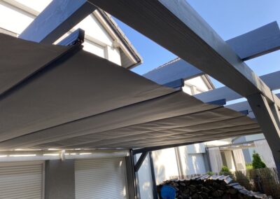 Roleta rzymska an prowadnicach