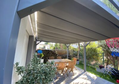 Roleta rzymska an prowadnicach