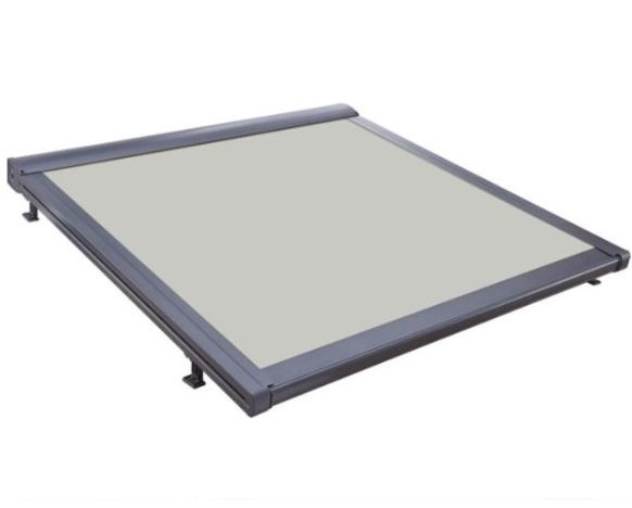 Markiza zacieniająca elektryczna jasna1 Markiza zacieniająca